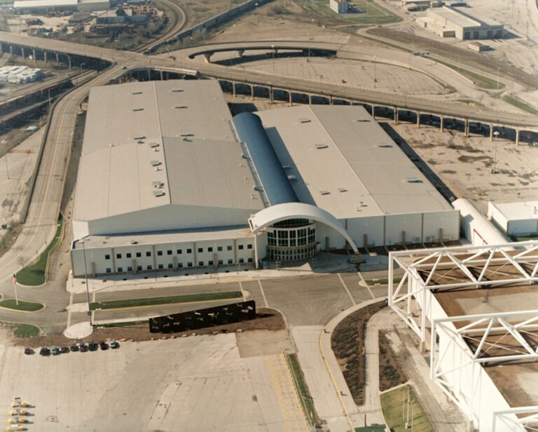 American Royal Arena - Butler Manufacturing